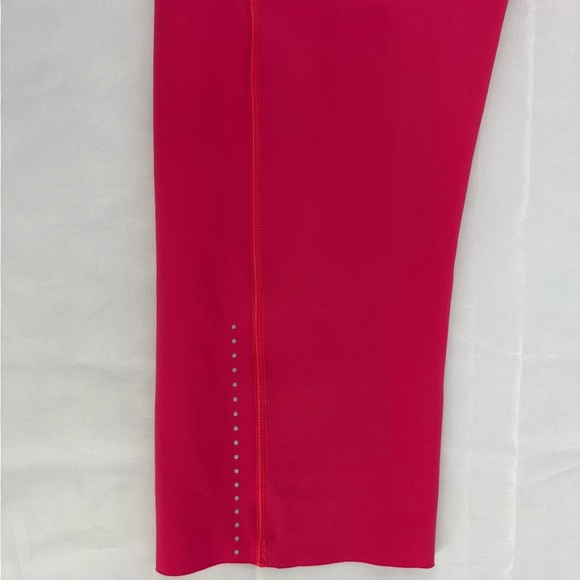 Lululemon Fast & Free Crop II *Nulux 19" Fuchsia Pink - Picture 5 of 11